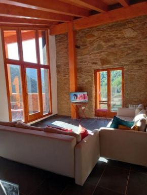 Entire Cottage with Mountain View